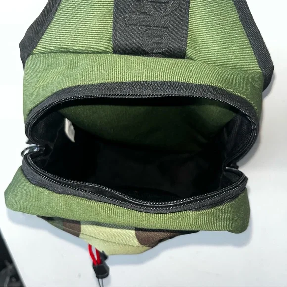 Cookies Rackpack Shoulder bag mint condition! - Picture 9 of 12